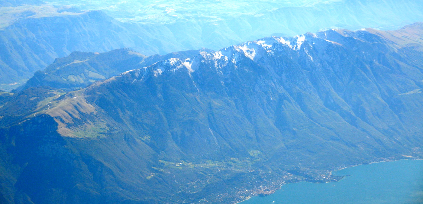 Il Monte Baldo visto dal Garda